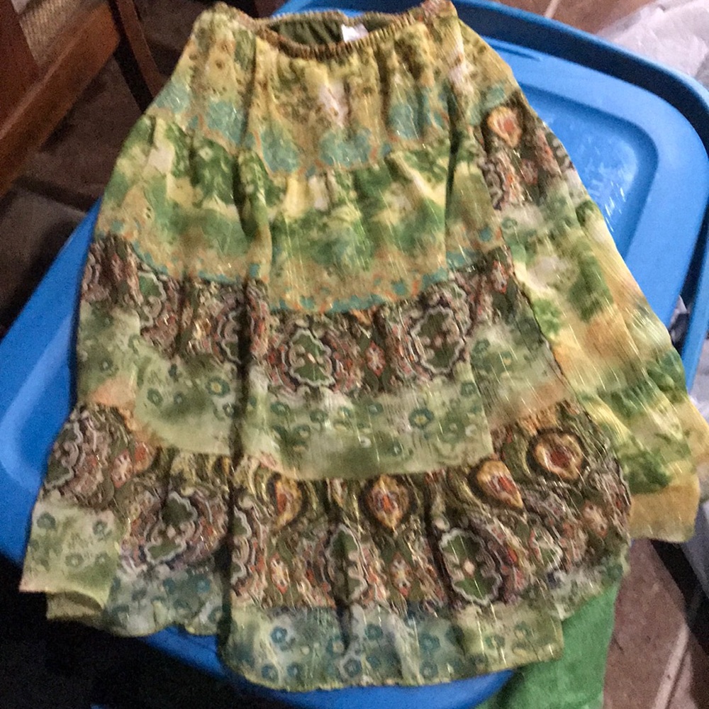 COPY - Girls maxi skirt SZ 8